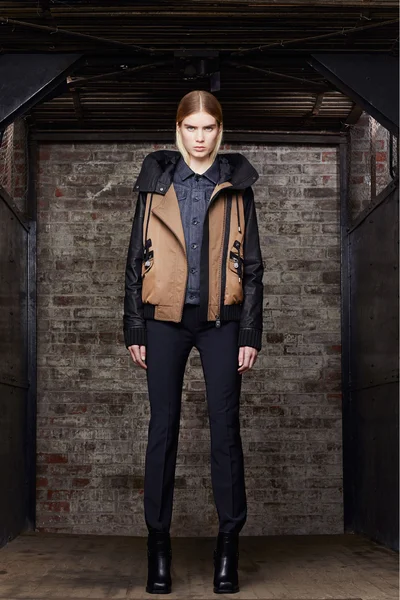 Look 18